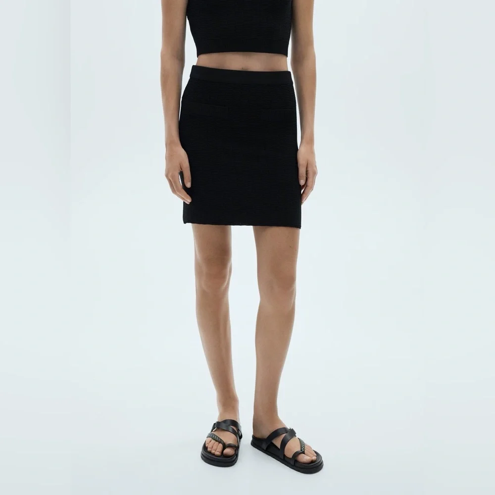 Mango Black Co-ord set knitted top + miniskirt NWT - Picture 5 of 7